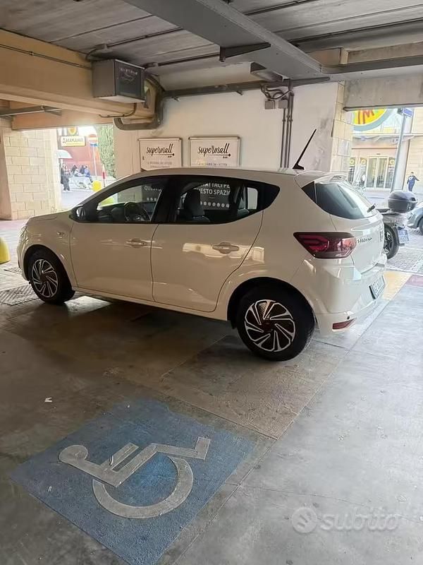 Usata Dacia Sandero 101 CV (74 kW) 2021 Bianco Berlina