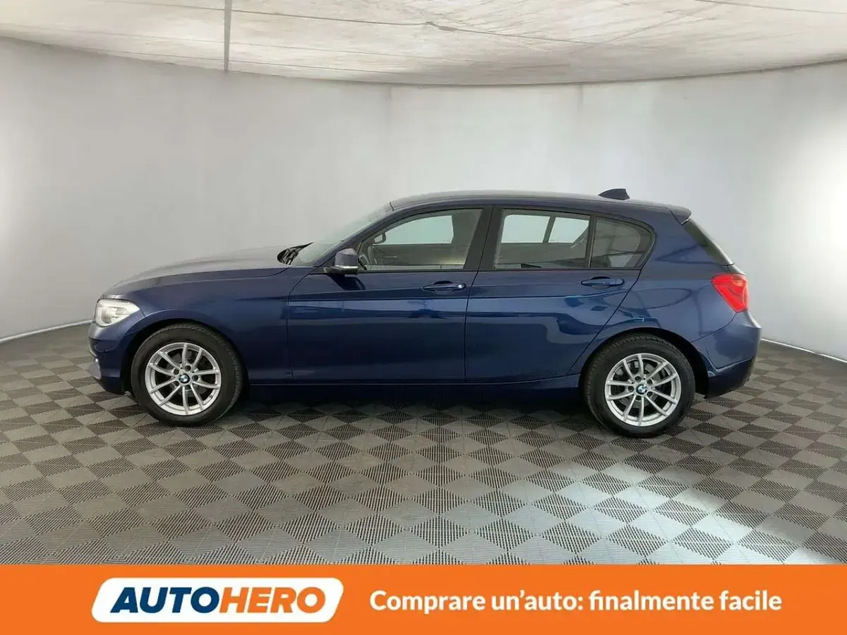 Usata BMW 118 Advantage 150 CV (110 kW) 2019 Blu/azzurro Berlina