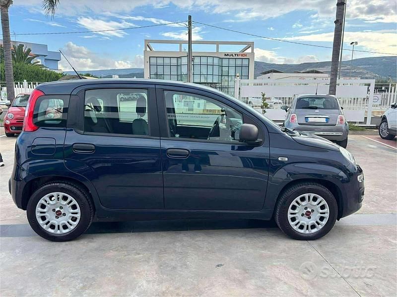Usata Fiat Panda 95 CV (69 kW) 2018 Blu Utilitaria