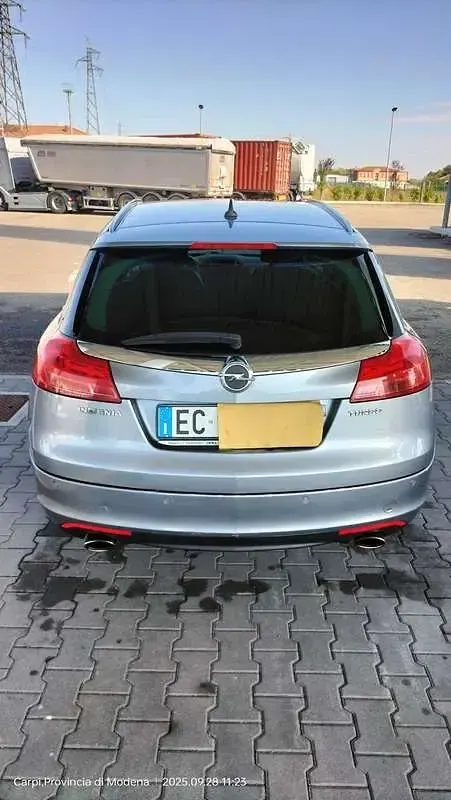 Occasion Opel Insignia Cosmo 180 ch (132 kW) 2010 Argent Break