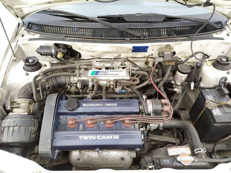 Bianco Usata 1990 Suzuki Swift Due volumi | 9500 € - Immagine 1/4