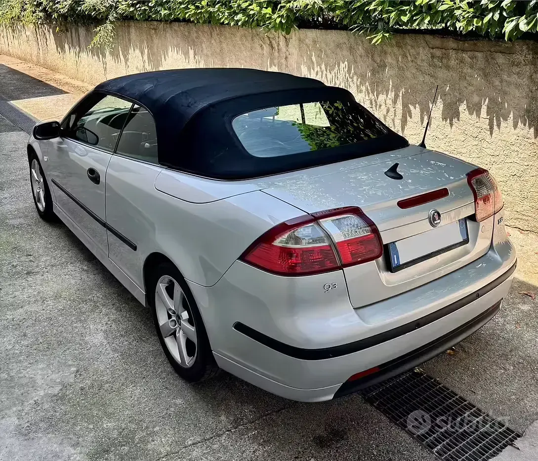 Usata Saab 9-3 Cabriolet Vector 150 CV (110 kW) 2005 Grigio Cabrio