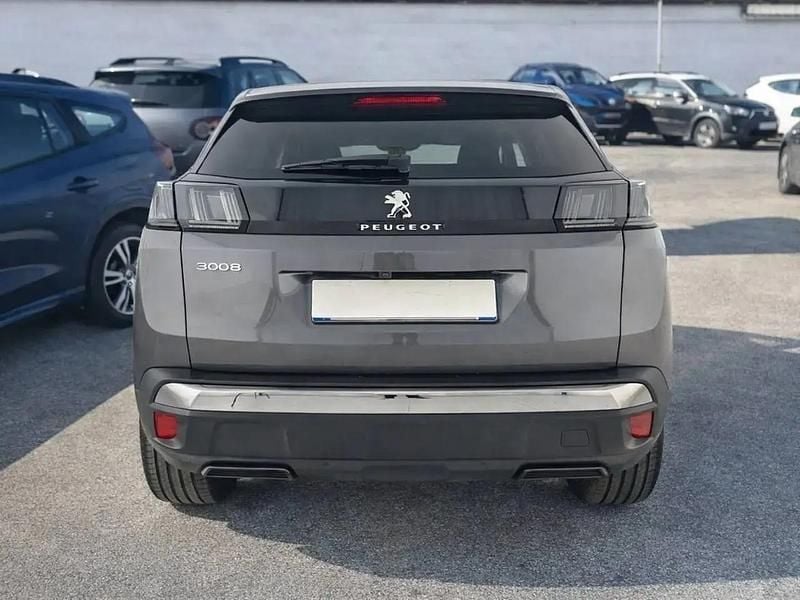Usata Peugeot 2008 Active 102 CV (75 kW) 2022 Grigio SUV