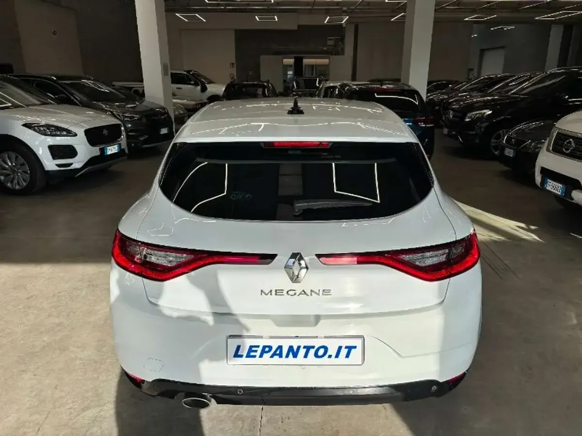 Usata Renault Mégane IV Intens 110 CV (80 kW) 2019 Bianco Berlina
