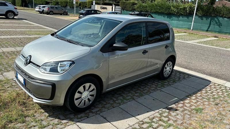 Usata VW up! 2017 Grigio Utilitaria