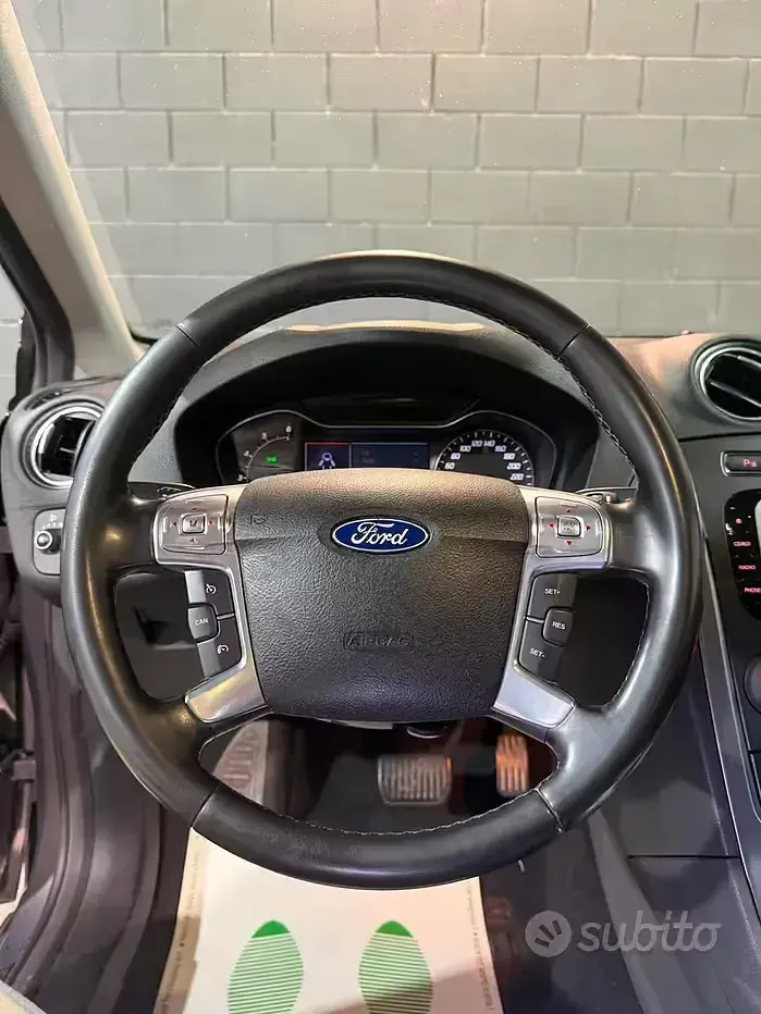 Usata Ford Mondeo 163 CV (119 kW) 2011 Grigio Station wagon
