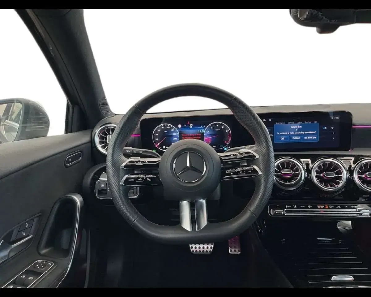 Usata Mercedes A180 AMG line 136 CV (100 kW) 2025 Grigio Berlina