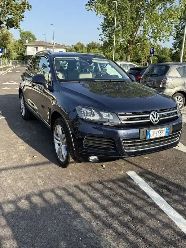 Usata VW Touareg Executive 245 CV (180 kW) 2011 Blu/azzurro SUV
