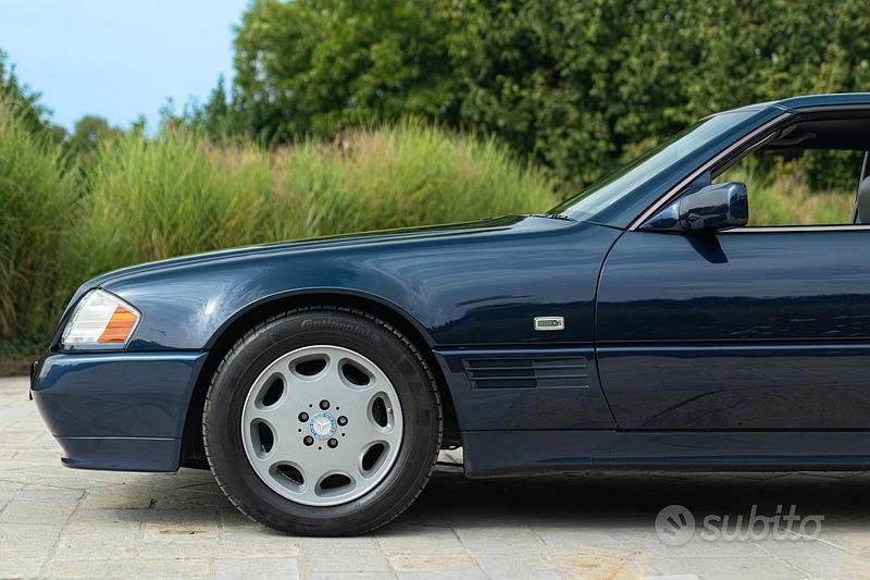 Usata Mercedes SL320 231 CV (169 kW) 1995 Blu Berlina