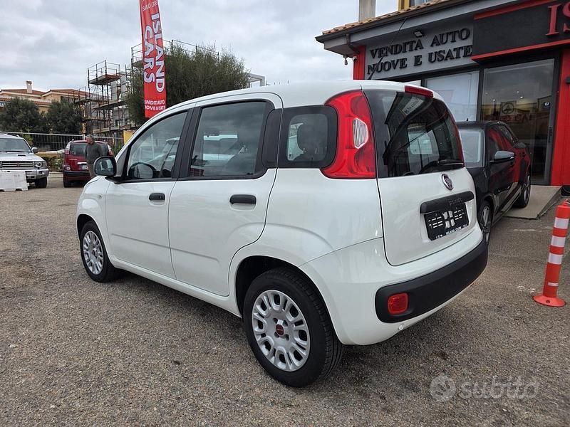 Usata Fiat Panda Easy 69 CV (50 kW) 2019 Bianco Berlina