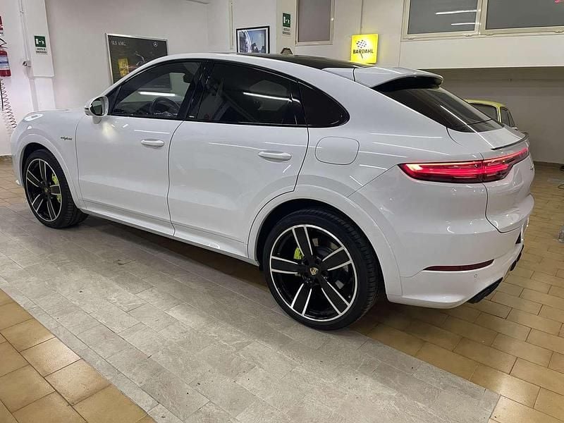 Usata Porsche Cayenne Coupe Platinum Edition 340 CV (250 kW) 2023 Bianco Coupé