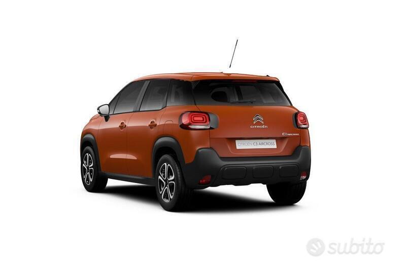 Usato 2024 Citroën C3 Aircross 1.2 Benzin 110 CV (22.500 €)