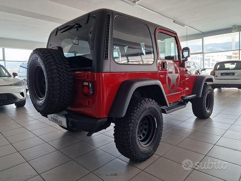 Occasion Jeep Wrangler Sport 177 ch (130 kW) 1999 Rouge SUV