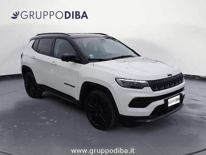 Usado Jeep Compass 131 CV (96 kW) 2024 Bicolore SUV