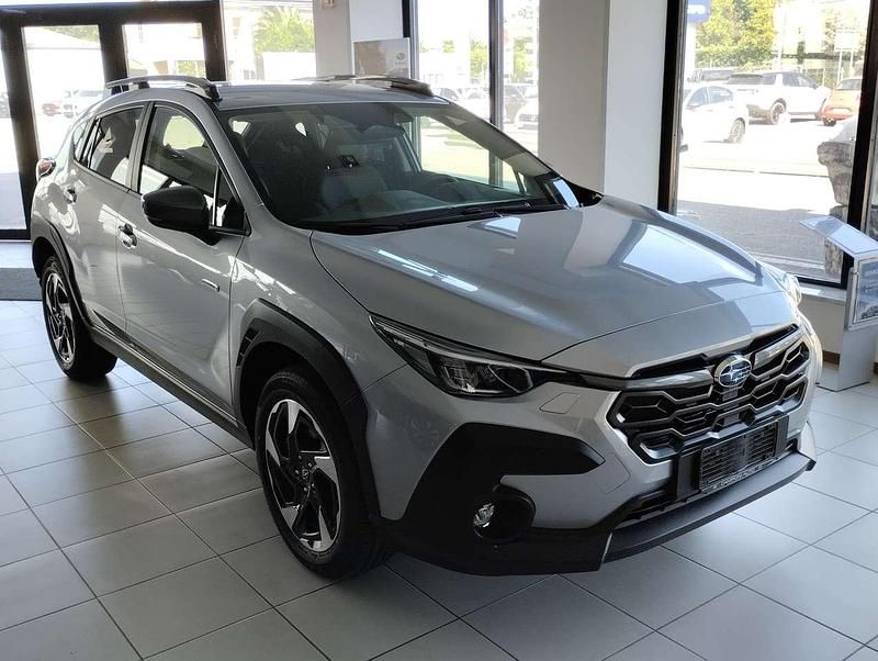 Usata Subaru Crosstrek Style 136 CV (100 kW) 2024 Magnetite grey metallic SUV