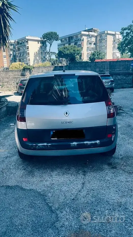 Usata Renault Scénic 120 CV (88 kW) 2005 Grigio Monovolume