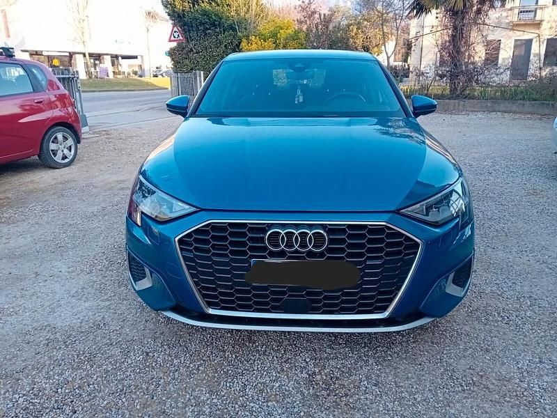 Usata Audi A3 e-tron Advanced 149 CV (109 kW) 2021 Blu Utilitaria