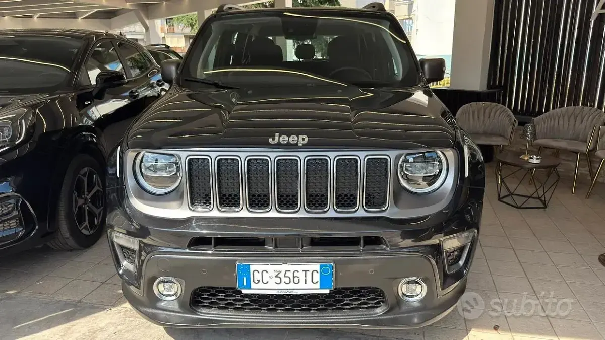 Usata Jeep Renegade Night Eagle 120 CV (88 kW) 2021 Nero SUV