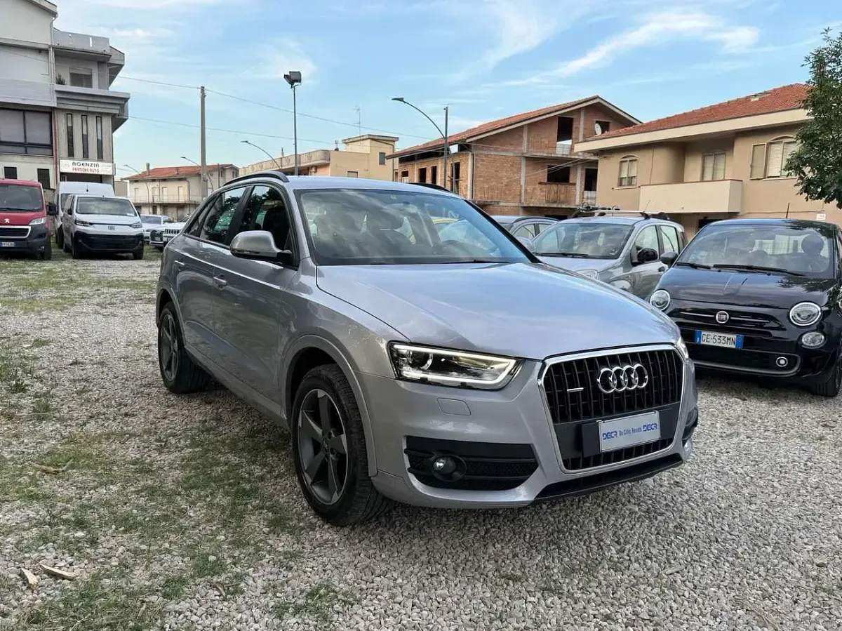 Usata Audi Q3 Advanced 140 CV (102 kW) 2015 Argento SUV