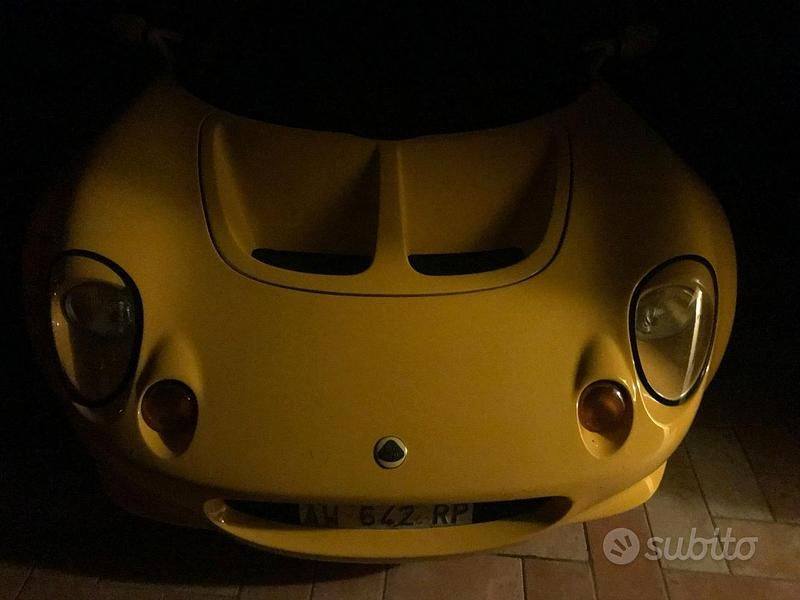 Giallo Usata 1998 Lotus Elise Cabrio | 39.000 € (Super prezzo) - Immagine 1/4