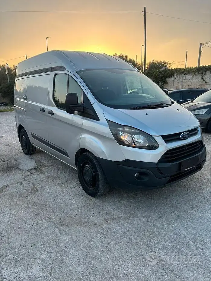 Usata Ford Transit Custom 101 CV (74 kW) 2013 Grigio Berlina