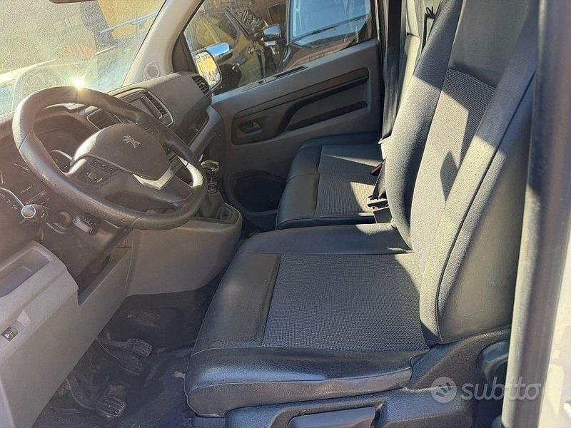 Usata Peugeot Expert S 115 CV (84 kW) 2018 Bianco Furgone