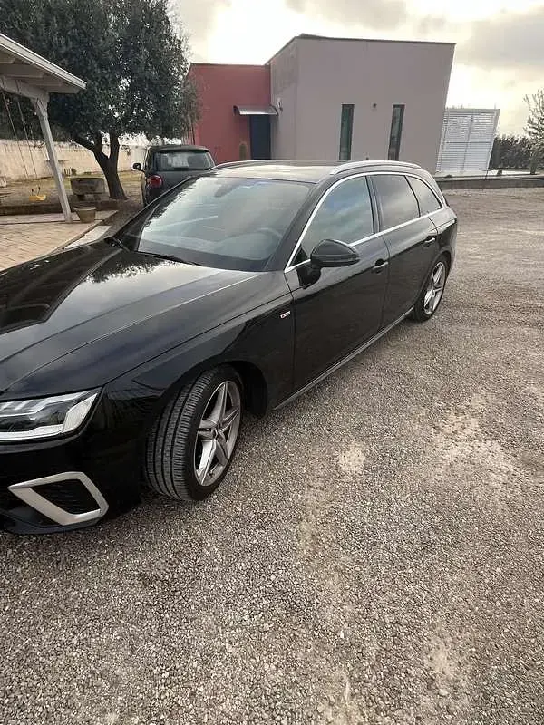 Usata Audi A4 S-Line 163 CV (119 kW) 2020 Nero Station wagon