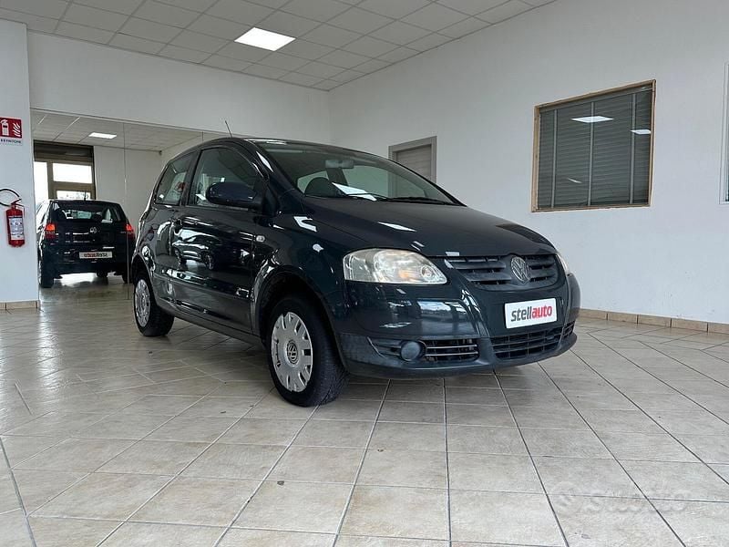 Usata VW Fox Sport 54 CV (39 kW) 2008 Grigio Utilitaria