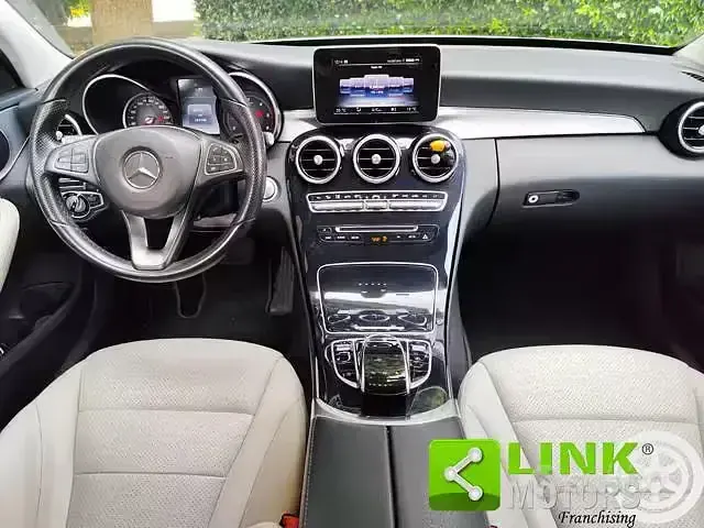 Usata Mercedes C220 170 CV (125 kW) 2016 Grigio Station wagon