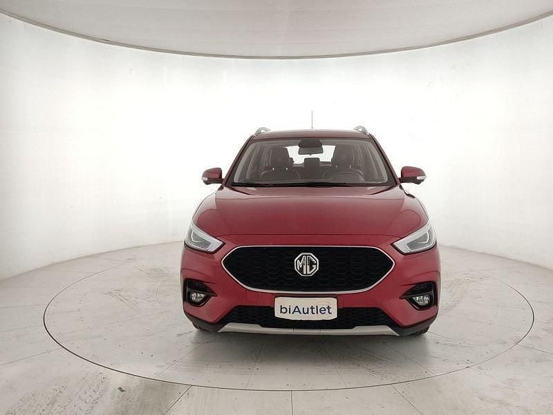Usata MG ZS Luxury 106 CV (77 kW) 2024 Rosso SUV
