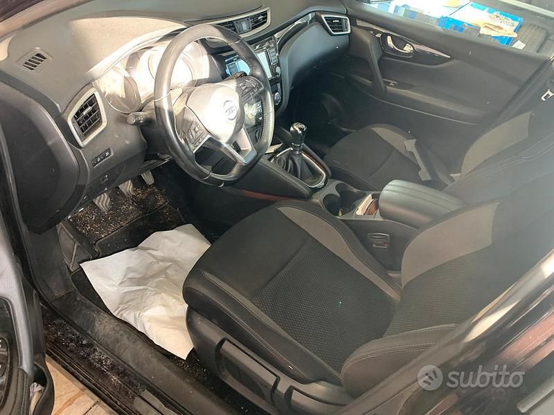 Usata Nissan Qashqai 115 CV (84 kW) 2019 Marrone SUV
