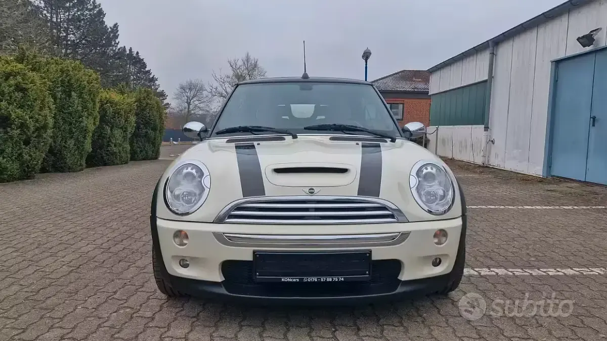 Usata Mini Cooper S Cabriolet 170 CV (125 kW) 2008 Beige Cabrio