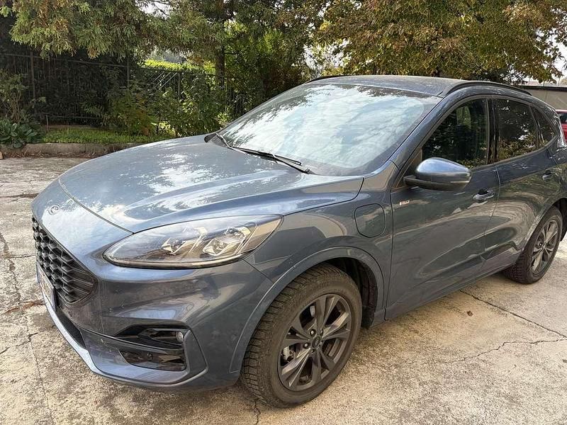 Usata Ford Kuga ST-Line 152 CV (111 kW) 2023 SUV