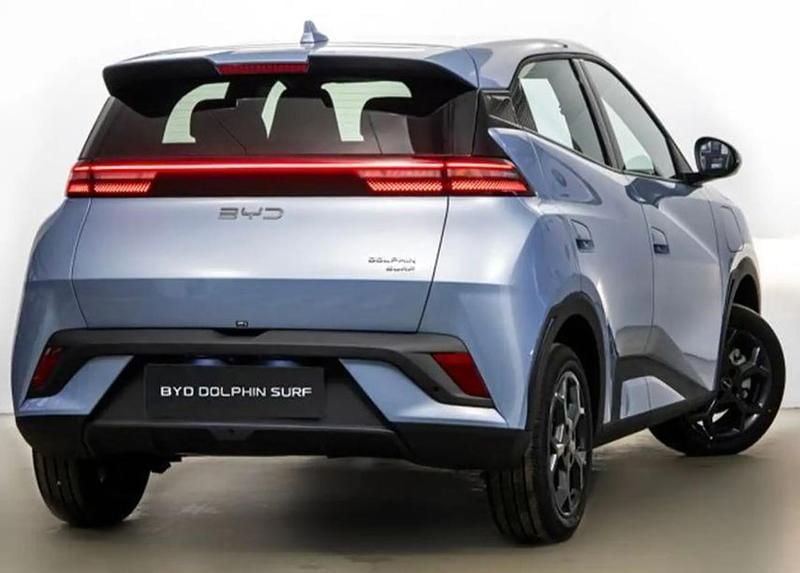 Nuova BYD Dolphin Surf Active 65 kW (89 CV) 2026 Ice blue Utilitaria