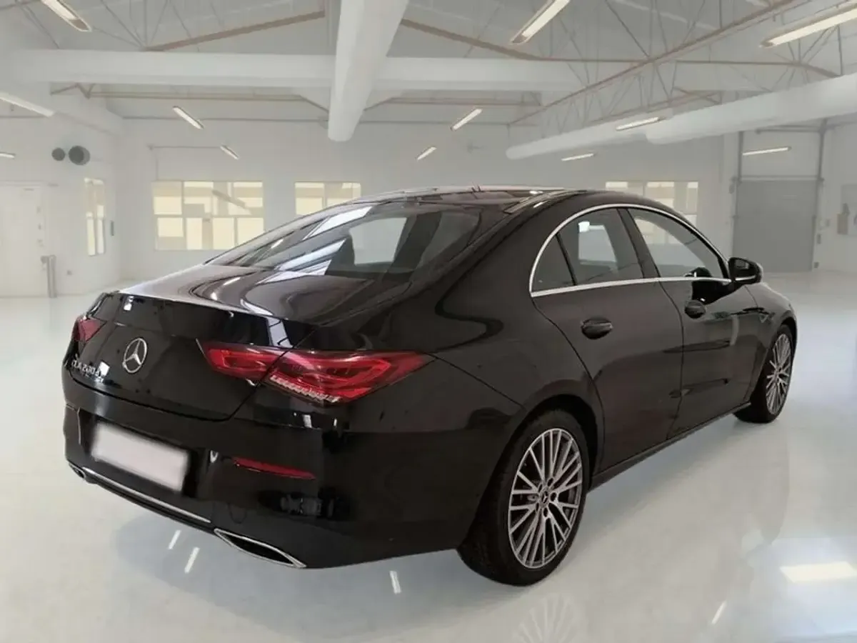 Usata Mercedes CLA200 150 CV (110 kW) 2022 Nero Coupé