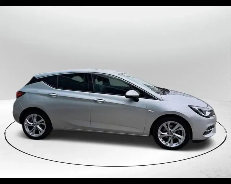 Usata Opel Astra Business Elegance 131 CV (96 kW) 2021 Utilitaria