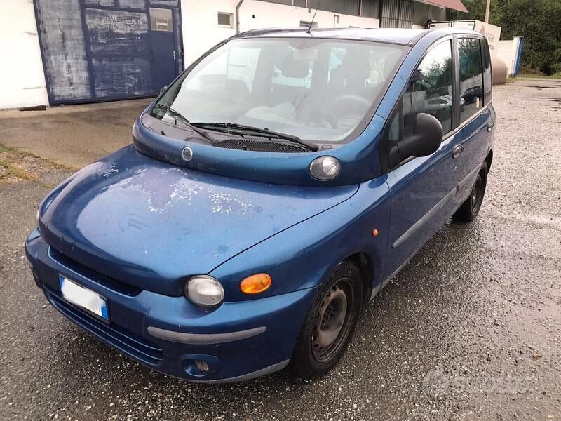 Usata 2004 Fiat Multipla Active Monovolume | 1400 € (Buon prezzo) - Immagine 1/4