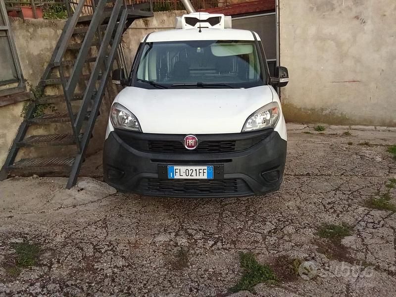 Usata Fiat Doblò 90 CV (66 kW) 2019 Monovolume