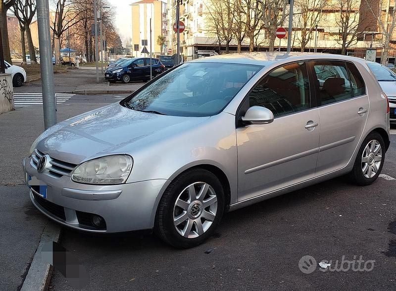 Usata VW Golf IV Comfortline 116 CV (85 kW) 2004 Grigio Berlina
