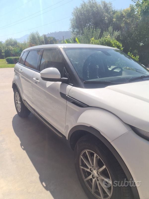 Usata Land Rover Range Rover evoque 190 CV (139 kW) 2015 Bianco SUV