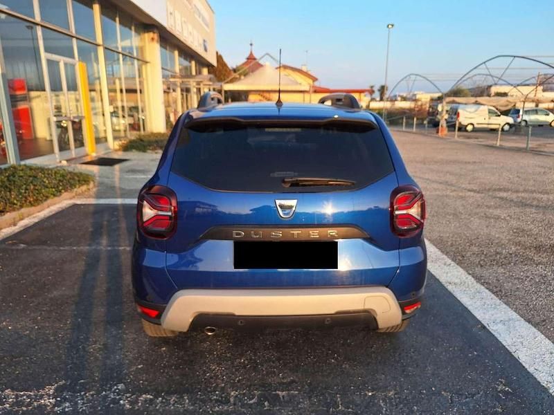 Usata Dacia Duster Prestige 101 CV (74 kW) 2022 Blu/azzurro SUV
