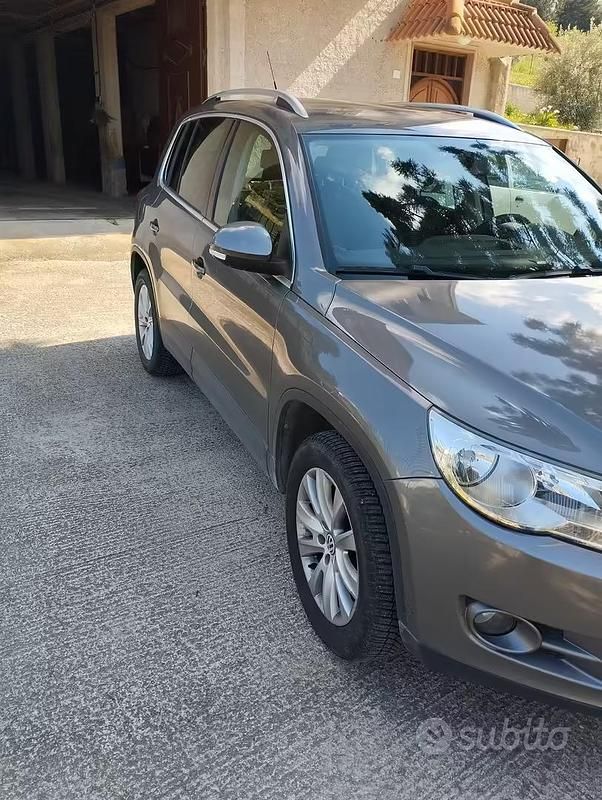 Usata VW Tiguan 2010 Grigio SUV