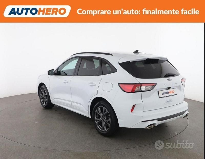 Usata Ford Kuga ST-Line 150 CV (110 kW) 2021 Bianco SUV