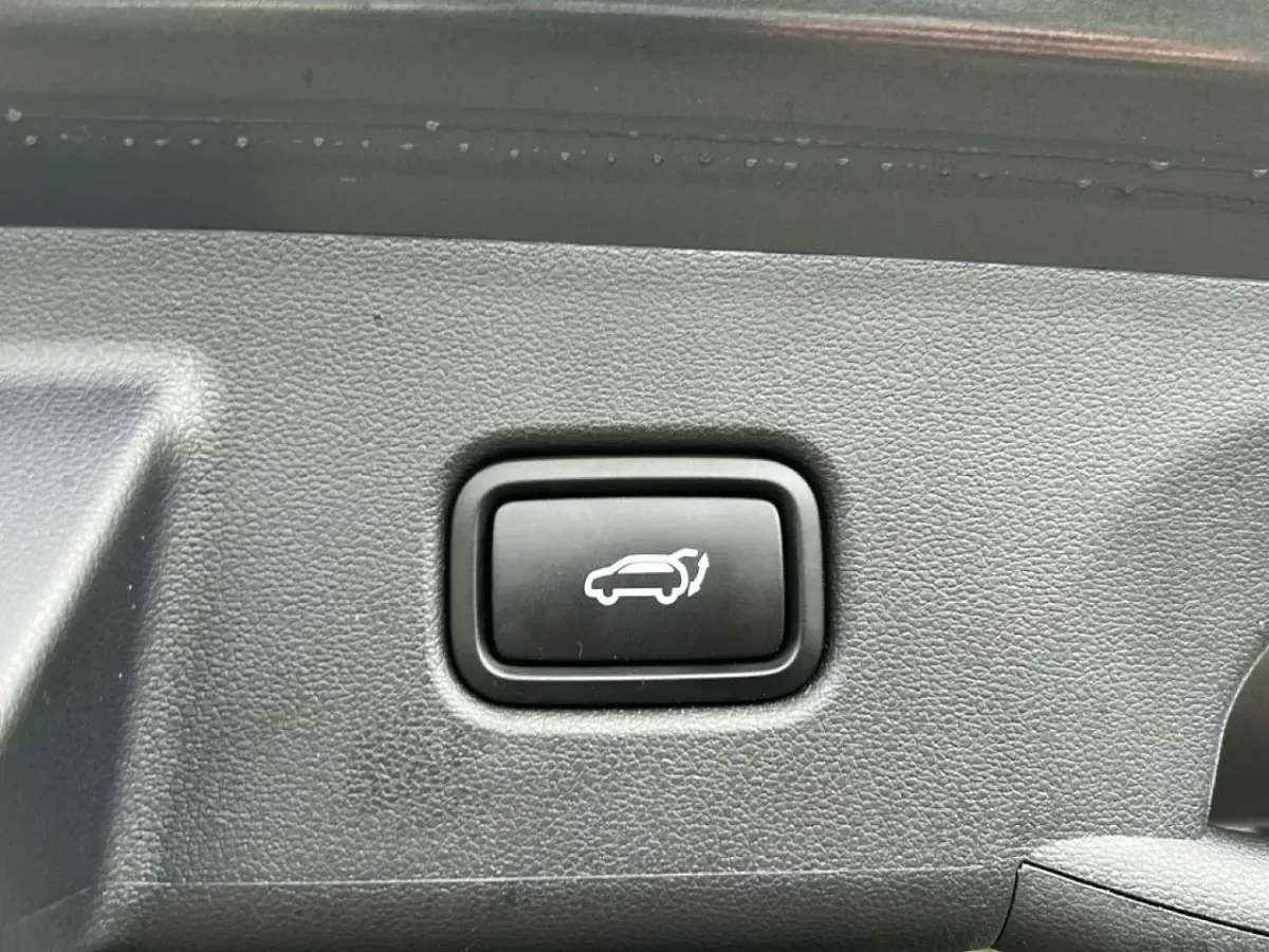 Usata Hyundai Tucson 215 CV (158 kW) 2025 Verde SUV