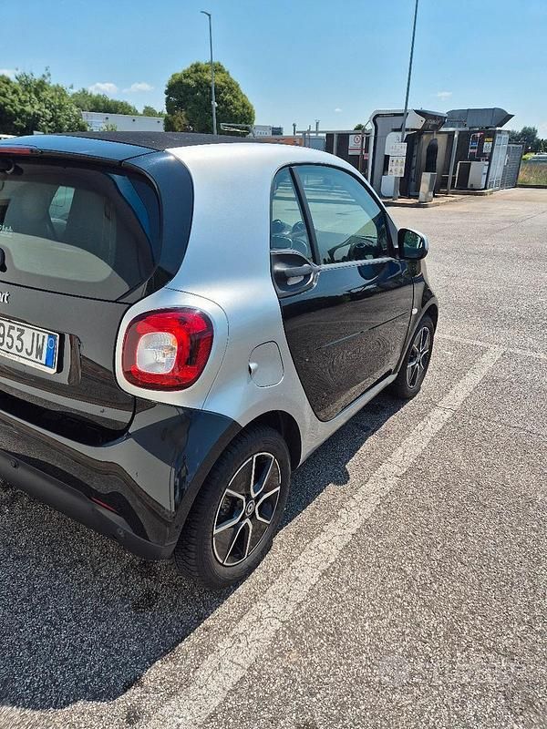 Usata Smart ForTwo Electric Drive Passion 22 kW (30 CV) 2020 Coupé