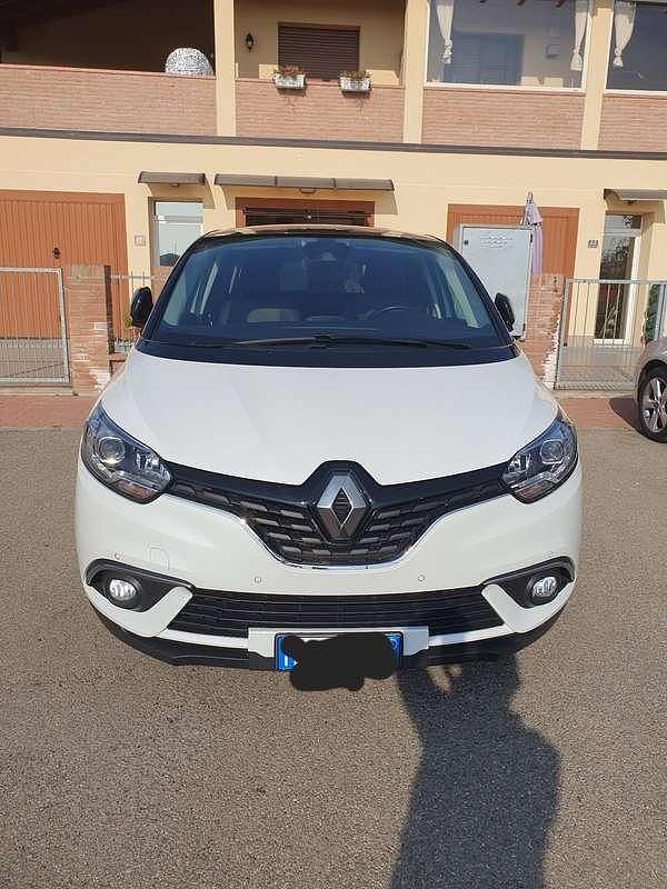 Bianco Usata 2021 Renault Scénic IV Monovolume | 16.500 € (Cara) - Immagine 1/4