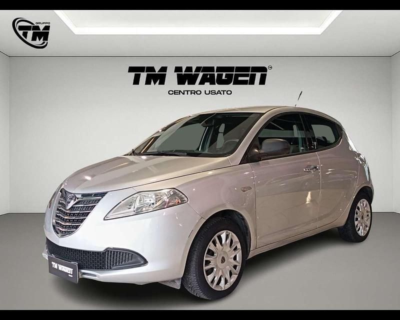 Usata Lancia Ypsilon S 95 CV (69 kW) 2015 Argento Utilitaria