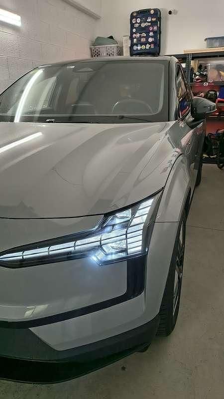 Usata Volvo EX30 Plus 200 kW (272 CV) 2024 Grigio SUV