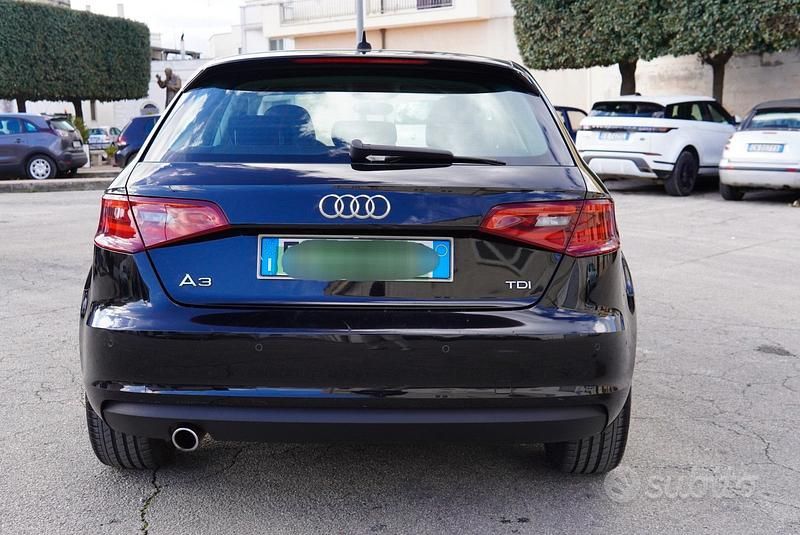 Usata Audi A3 Ambiente 110 CV (80 kW) 2015 Nero Berlina