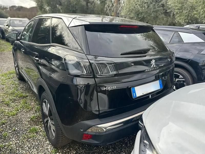 Usata Peugeot 3008 Allure 130 CV (95 kW) 2022 Nero SUV